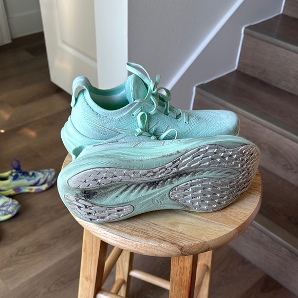 Asics Mint Green Running Shoes - Picture 3 of 3